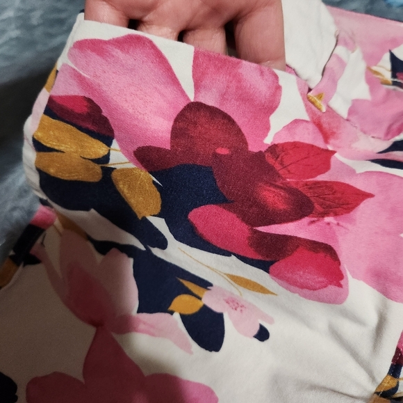 Womens old navy floral jean - Picture 8 of 10